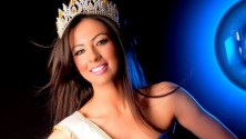 مغربية تتوج بلقب ملكة جمال نيويورك