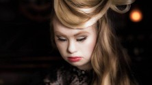 رغم إعاقتها، عارضة الأزياء مادلين ستكون حاضرة في أسبوع الموضة بنيويورك