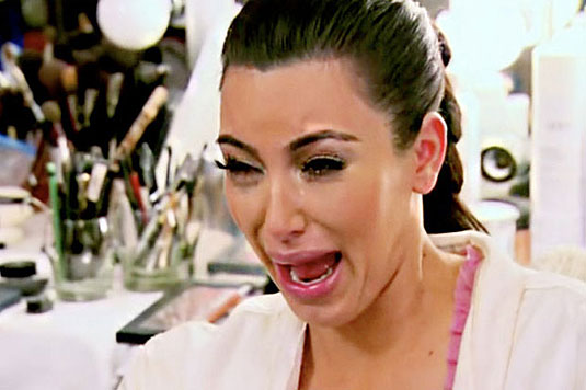 53a04c35a292e_-_cos-01-kim-kardashian-ugly-cry-de