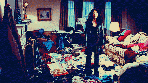635639551143689914-1310429274_messy