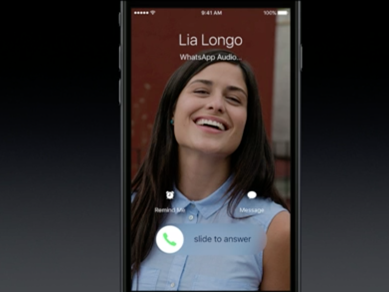 3-ios-10-enables-users-to-receive-calls-from-apps-like-whatsapp-or-facebook-messenger-right-on-the-lockscreen