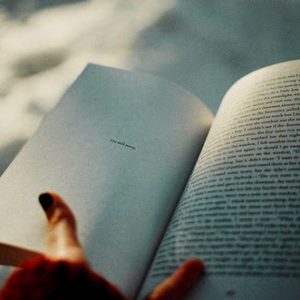 قراءة الكتب