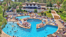 10 فنادق تجعل من أكادير أفضل وجهة سياحية بالمغرب