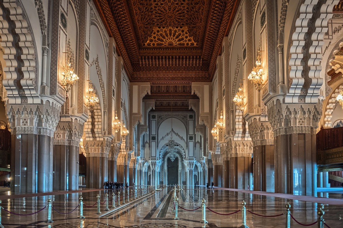 12 صور داخلية لمسجد الحسن الثاني لم تروها من قبل Casablanca-Hassan-II-Mosque-Interior-Architecture